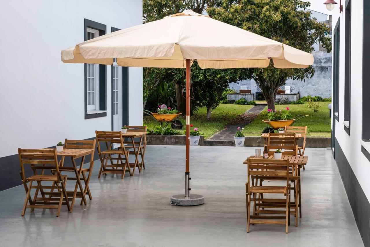 Cc Guest House - "Ao Mercado" 蓬塔德尔加达 外观 照片