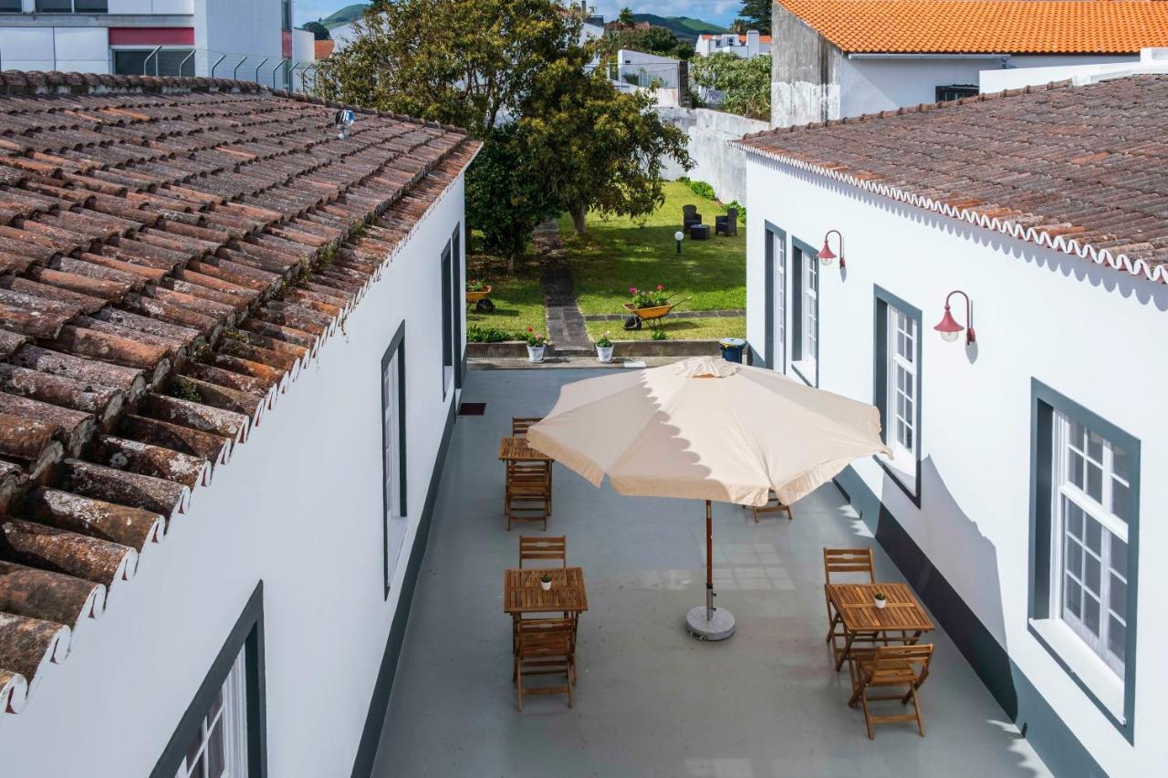 Cc Guest House - "Ao Mercado" 蓬塔德尔加达 外观 照片